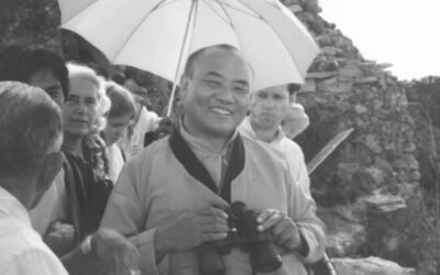 Zářící soucit: novinka o 16. Karmapovi a ukázka o proroctvích Hopiů